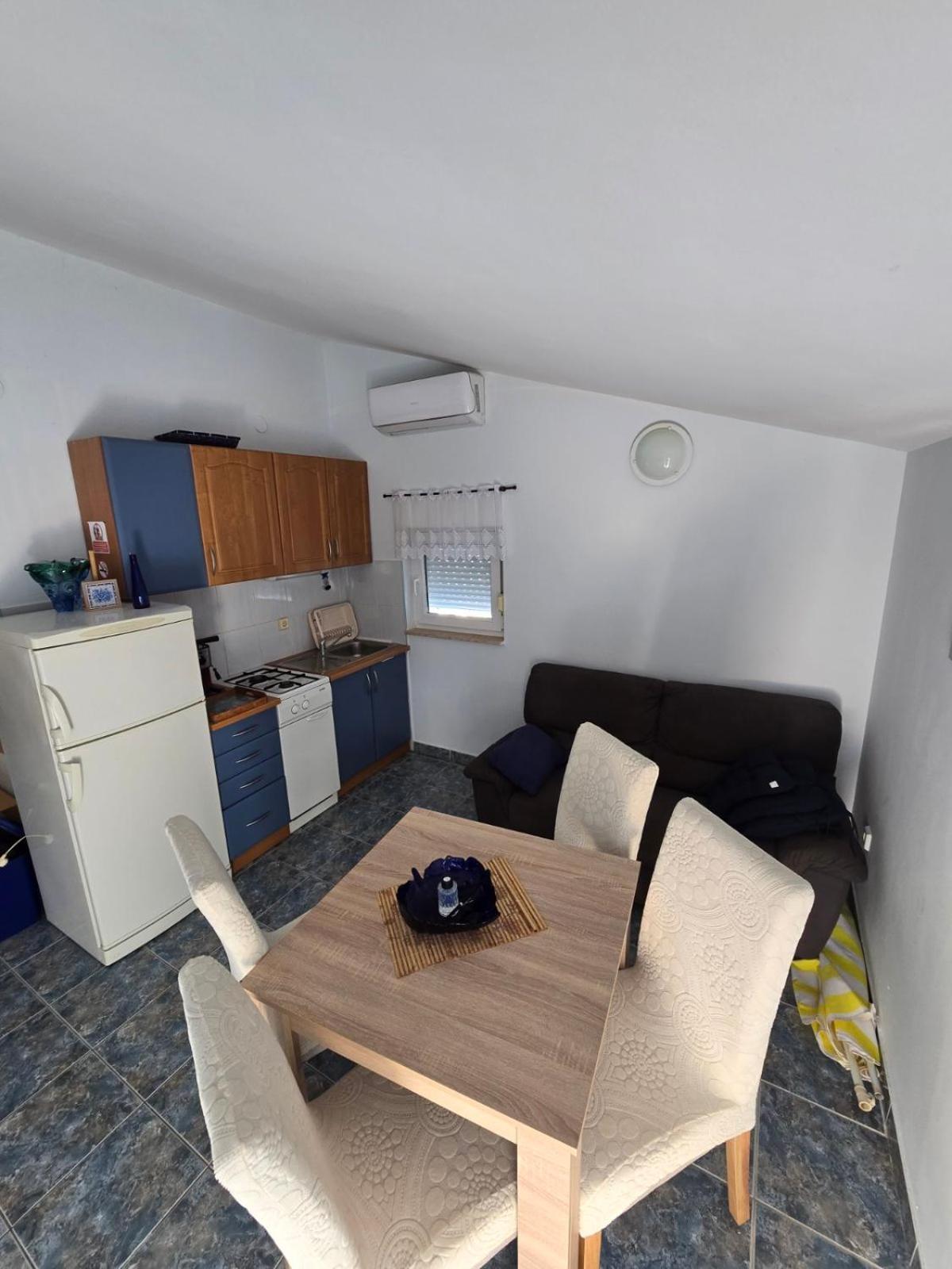 Gordana Apartments Fažana Esterno foto